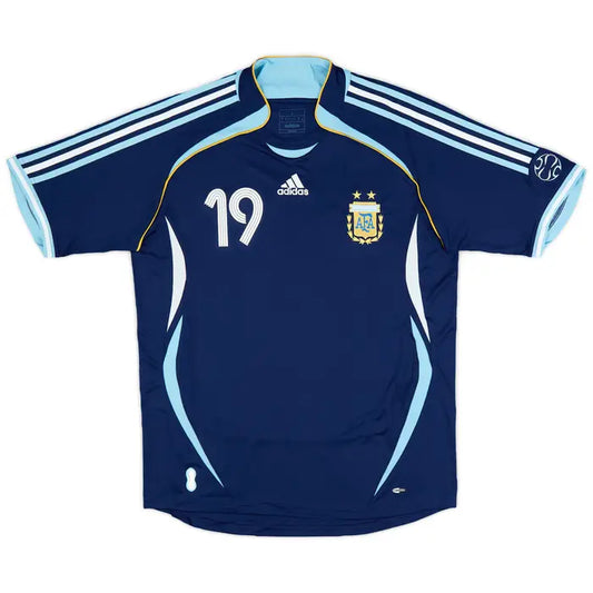 2006 Argentina Away Shirt Messi #19