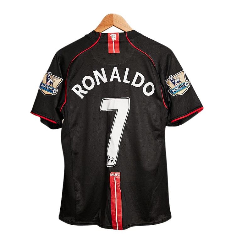 Cristiano Ronaldo #7 Manchester United 2007 Retro  Football Shirt